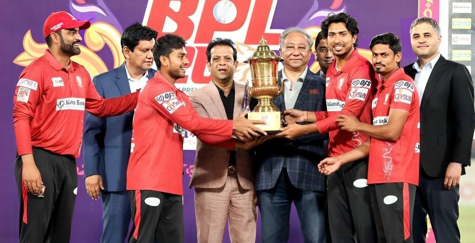 দল যারা সবচেয়ে বেশি BPL ট্রফি জিতেছে